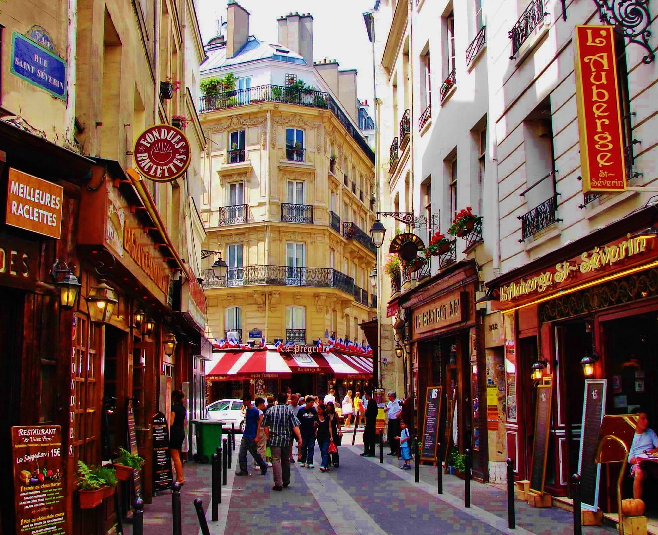 50/Quartier/Hotel - 4 star - close - Latin Quarter - Paris.jpg